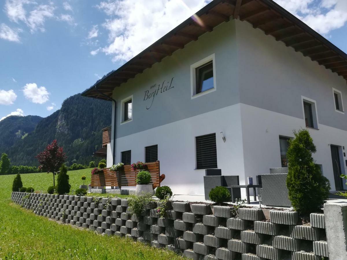 Bergheil Apartments Schwendau Esterno foto